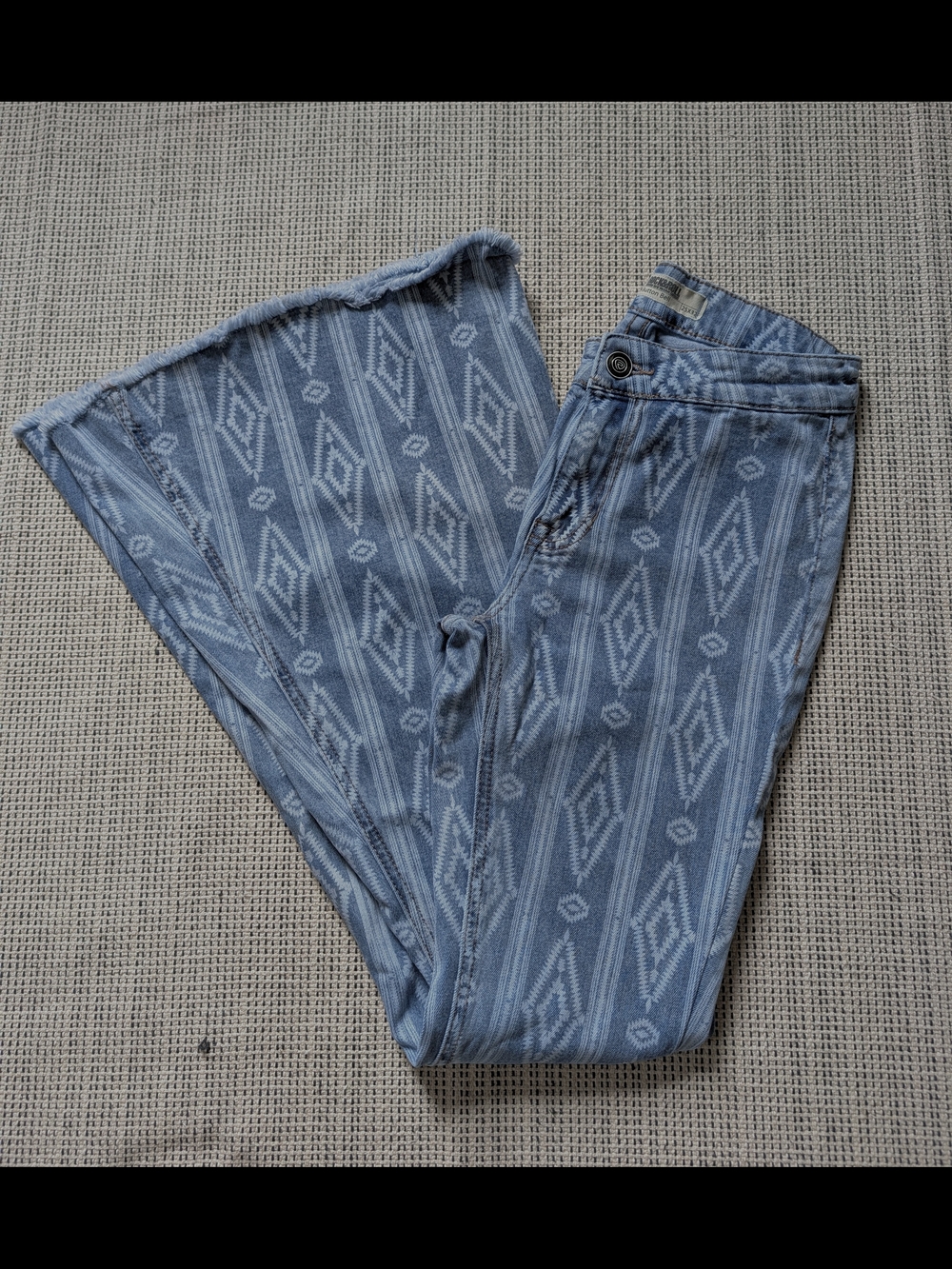 Rock & Roll Cowgirl Light Blue Aztec Print Jeans